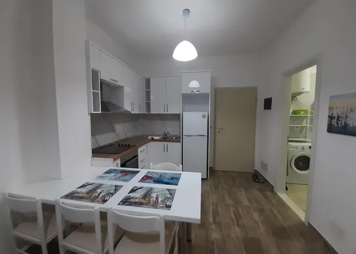 Lalzi Bay, Lura 3 Apartament Daire Dıraç