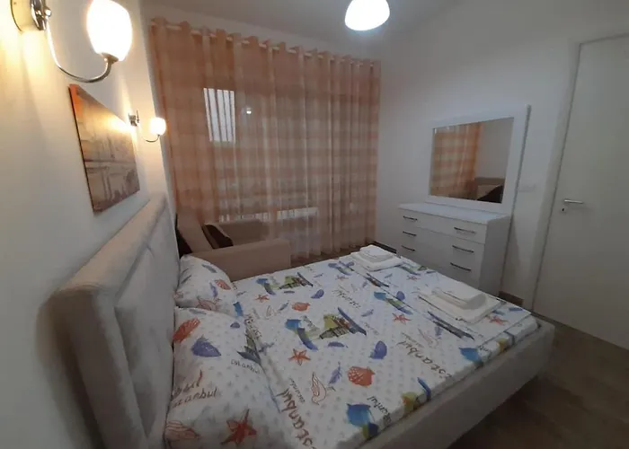 Lalzi Bay, Lura 3 Apartament *